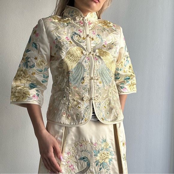 Vintage Oriental Satin Silk Embroidered Jacket +Pleated Skirt Set Gold & Pastel - Picture 2 of 11